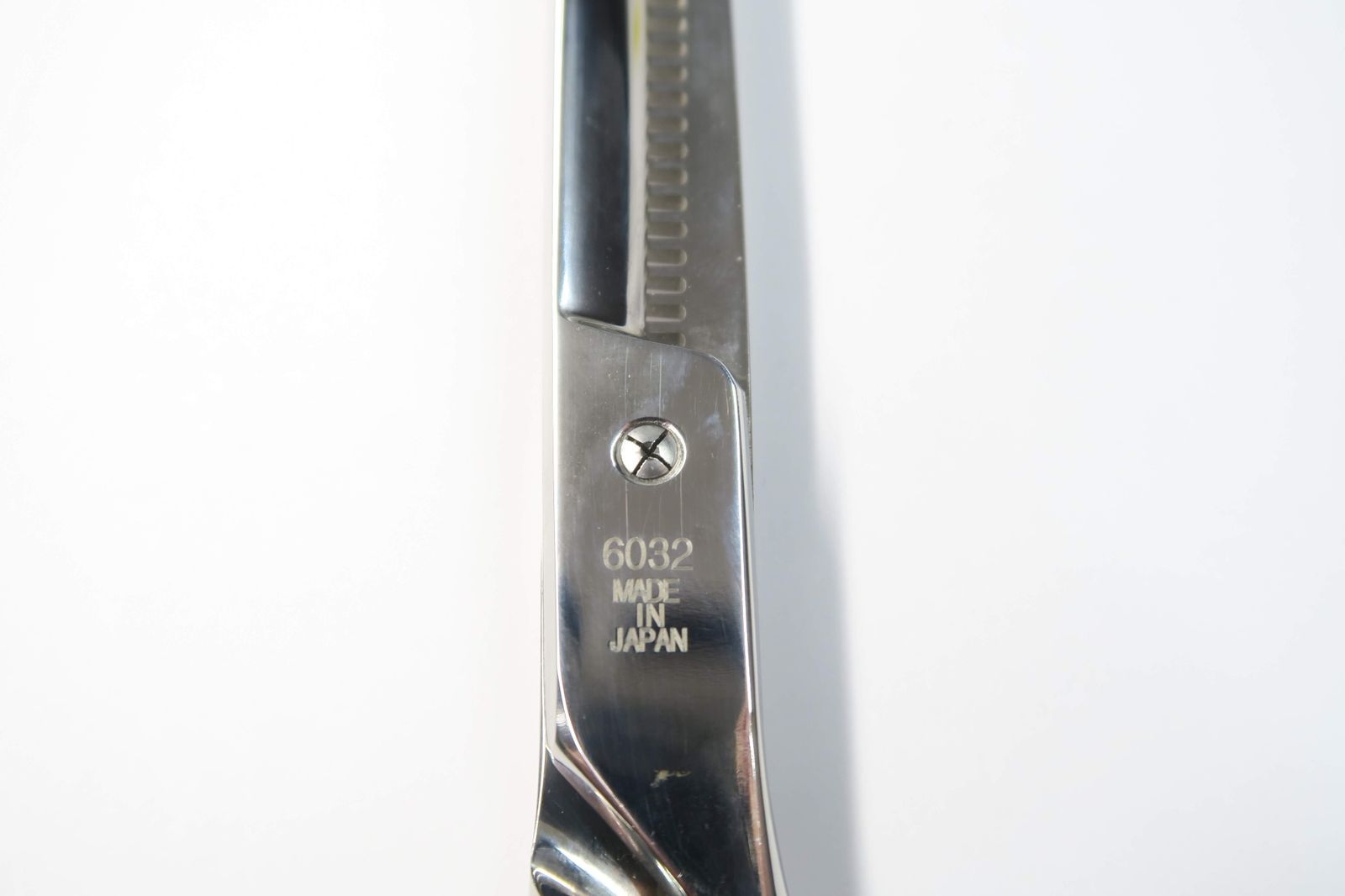 セニング 美容師