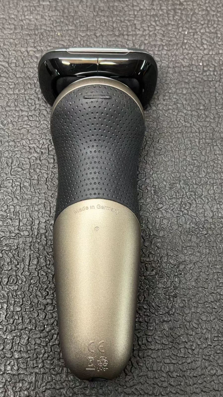 BRAUN シリーズ7 電気シェーバーブラウン 72-C1500s Amazon.co.jp: Braun Series 7 72-C1500s Electric Shaver with Washer