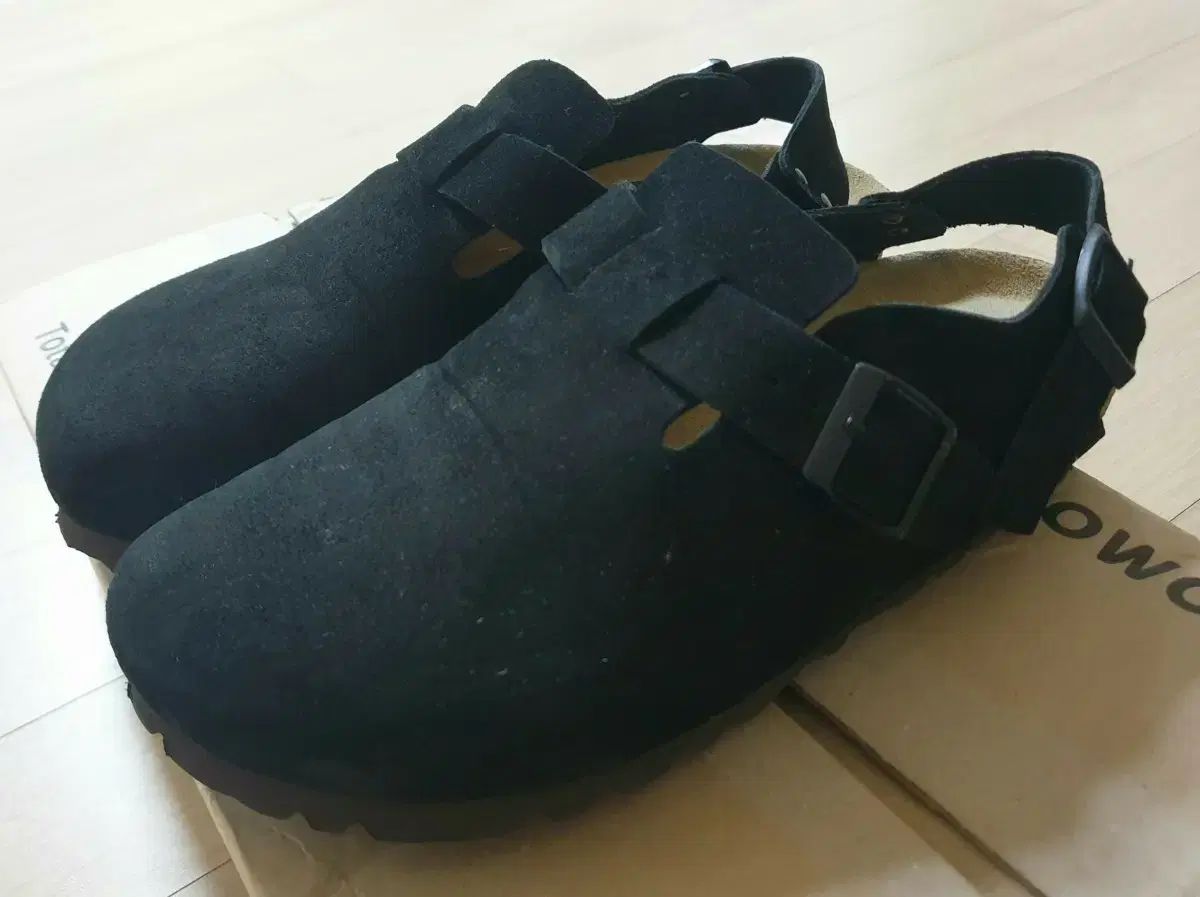 ビルケンシュトック トーキョー ブラックスウェードスニーカー 240