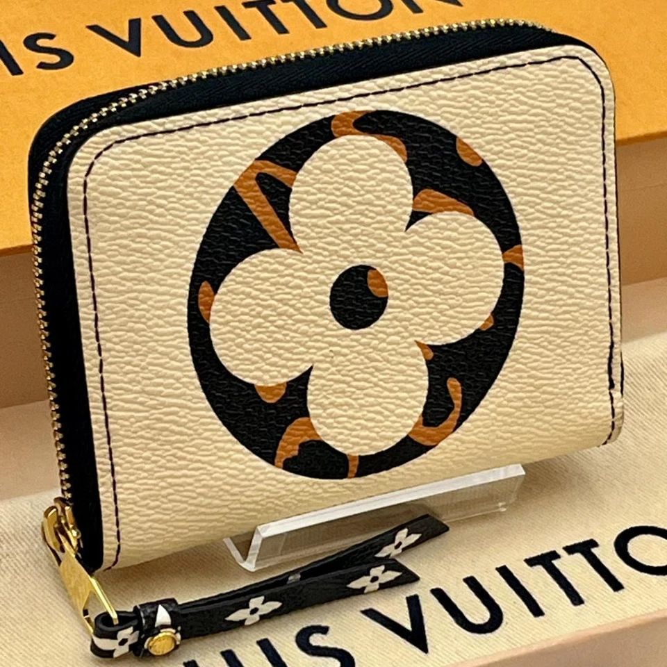 LOUIS VUITTON M67879 モノグラム ジャングル ジッピーコインパース TN3189 C67