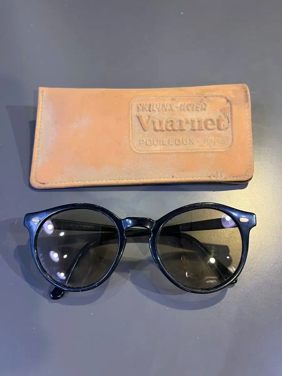 サンジェット バイ カレラ サングラス フランス製