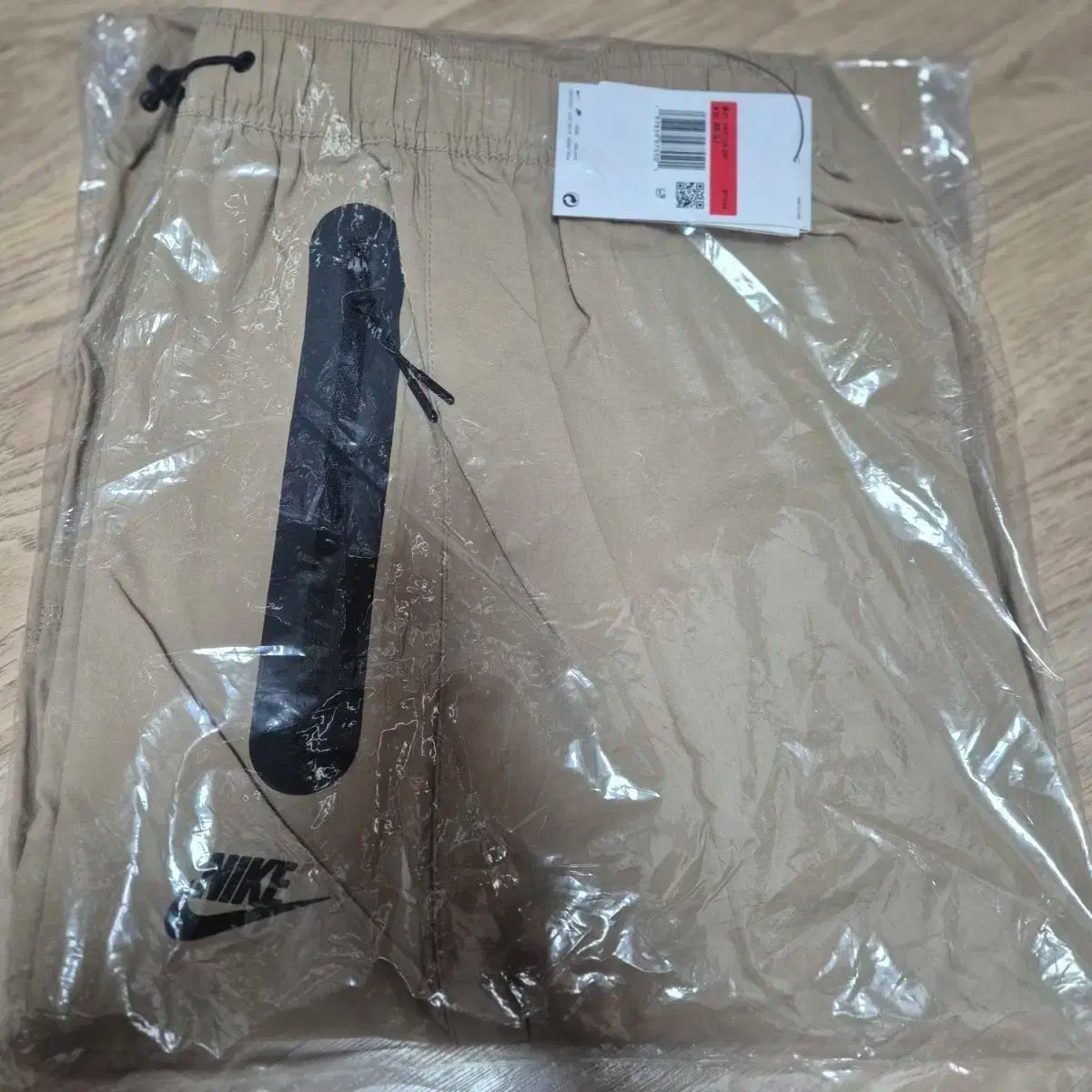 ナイキ テックパック ジョガー パンツ ベージュ m l xl