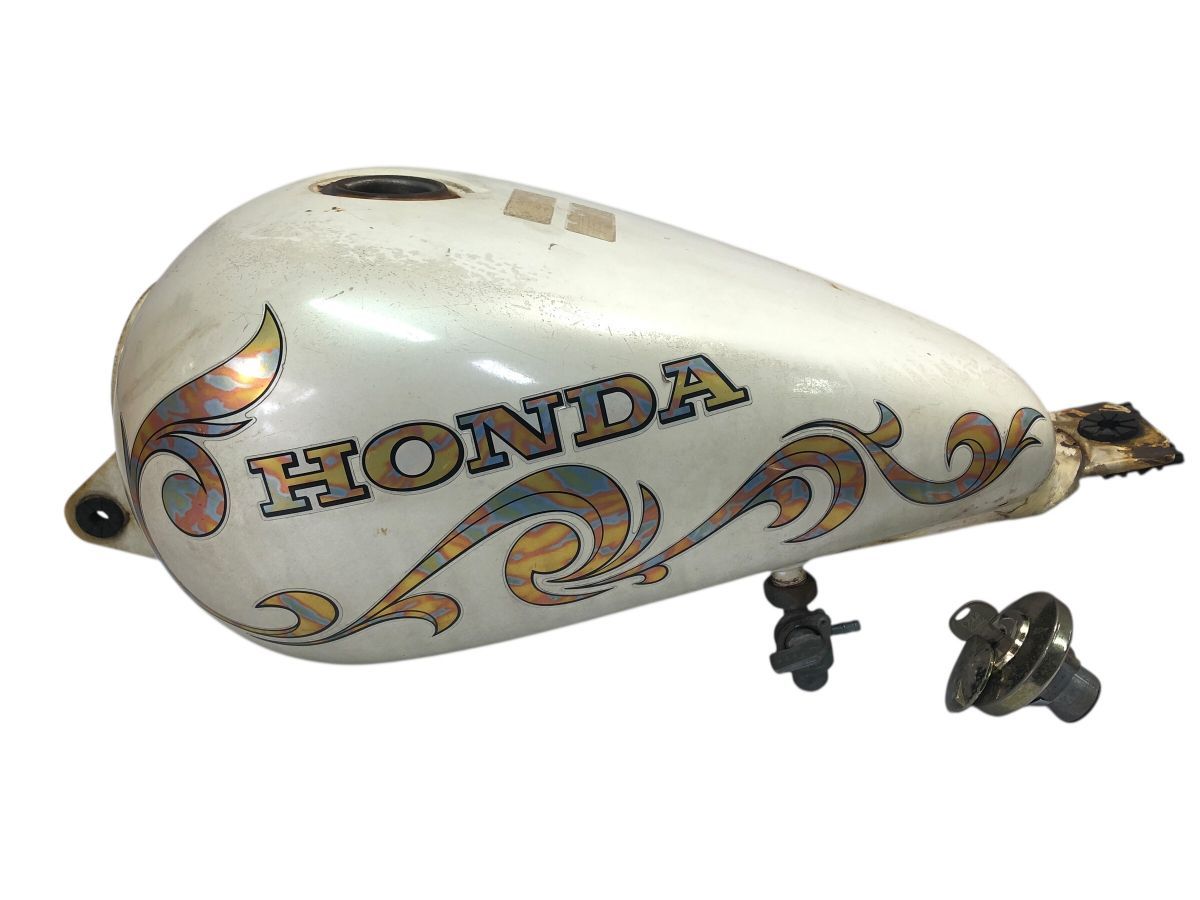 車 レブル250 SP MC 13 ガソリンタンク 燃料タンク コック キャップ付 補修 ＯＨベースにも 2783 M 7514