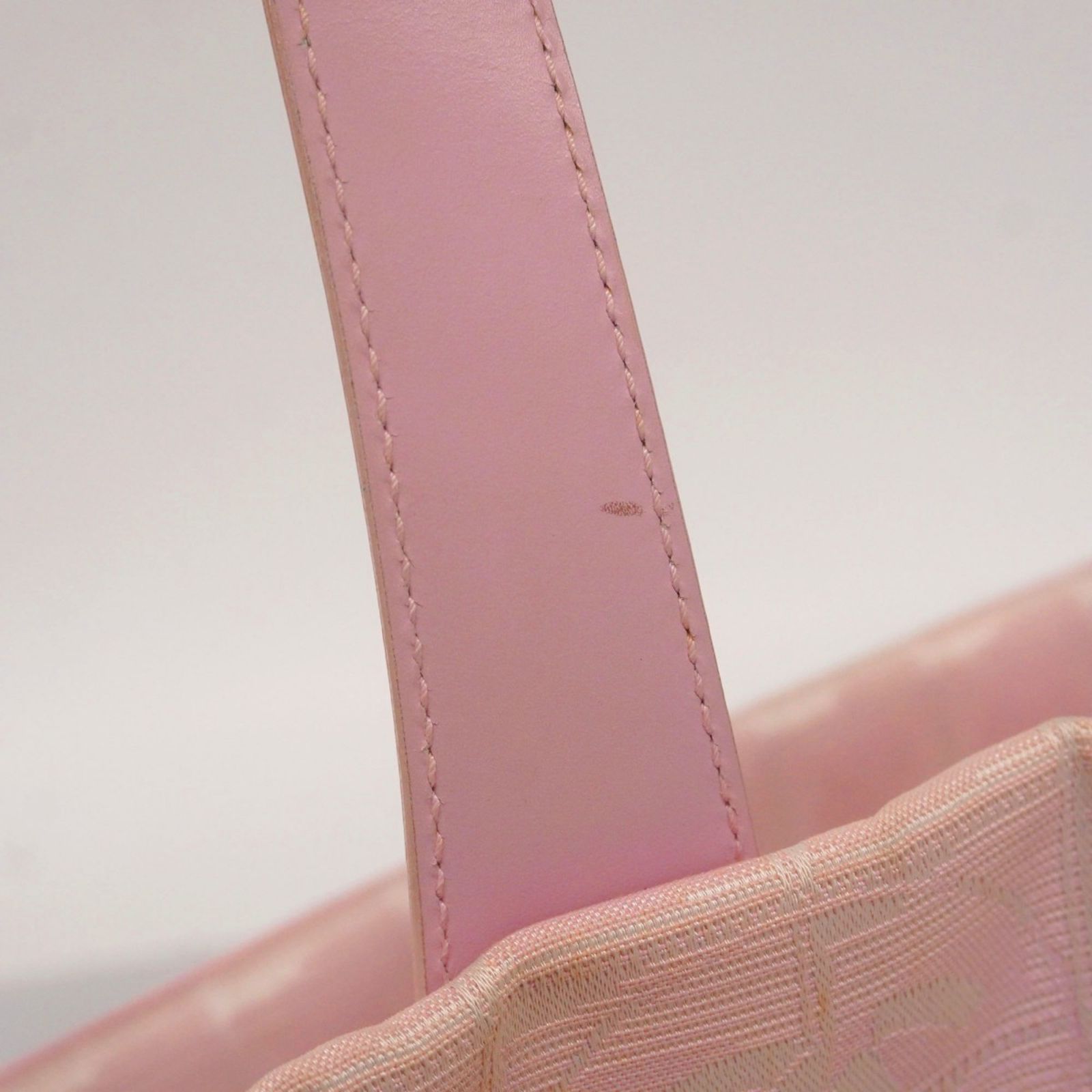 Chanel トートバッグ