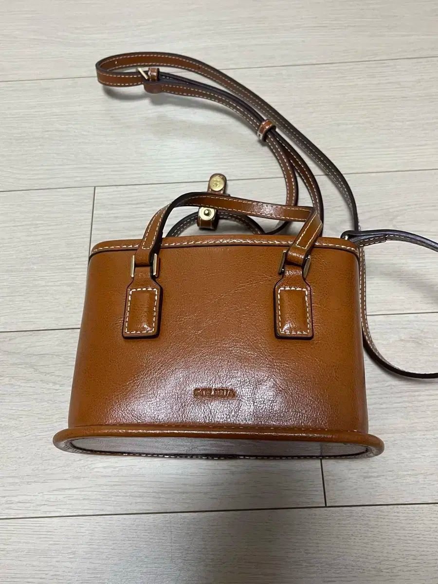  ポールニューア プチ コートバーロウバッグ キャメル トートバッグ バッグ