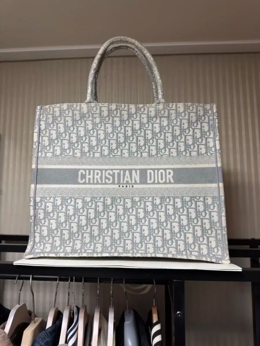 ディオール ブックトートバッグ ラージ