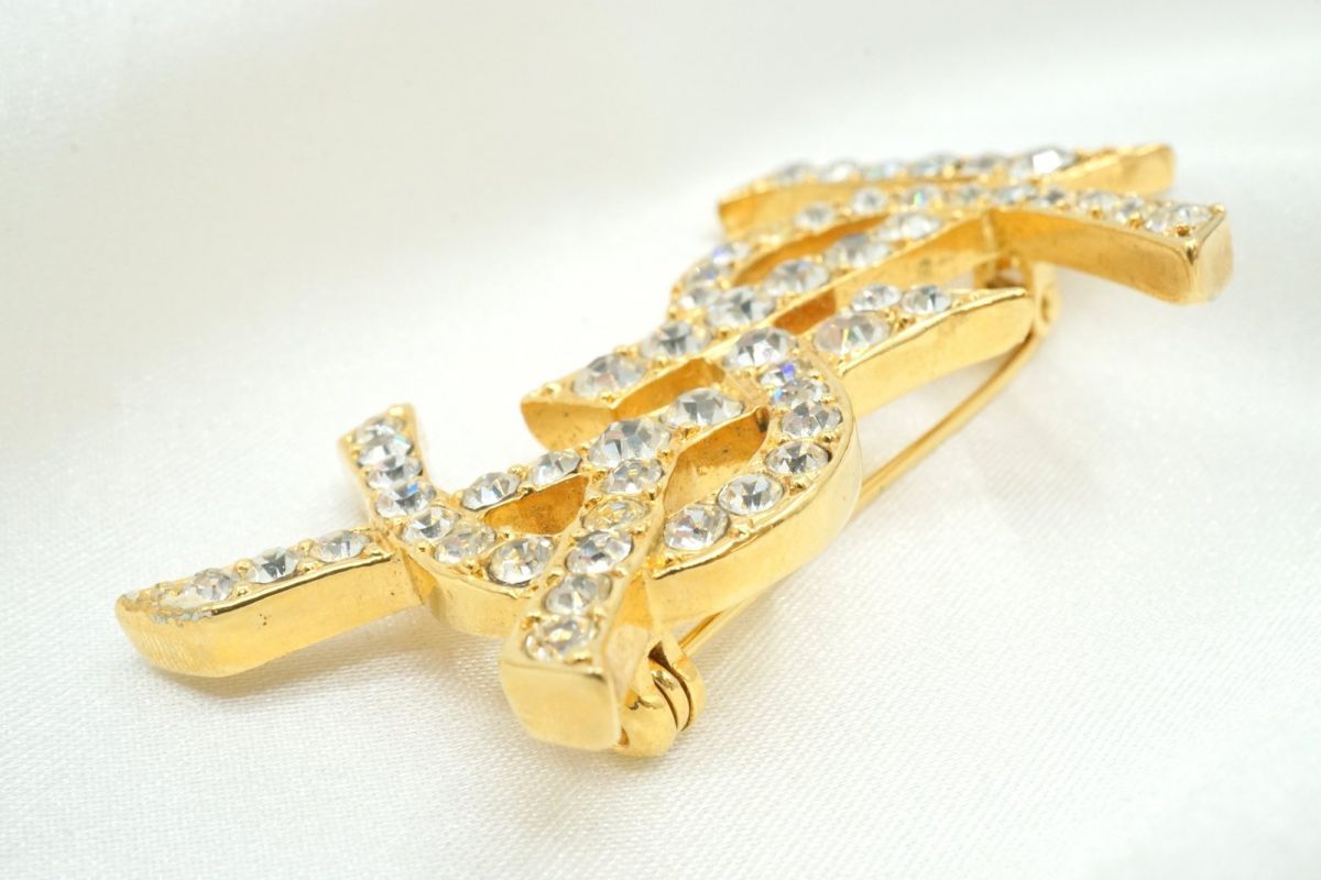 イヴ サンローラン ヴィンテージ YSLロゴ ブローチ ラインストーン装飾