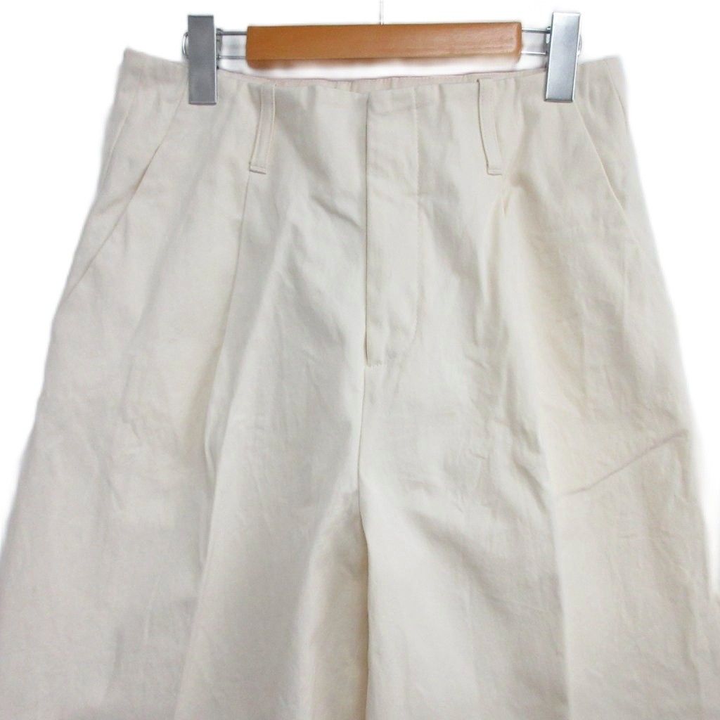 未使用品 ジュライナイン JULY NINE タグ付 コットン タック チノ