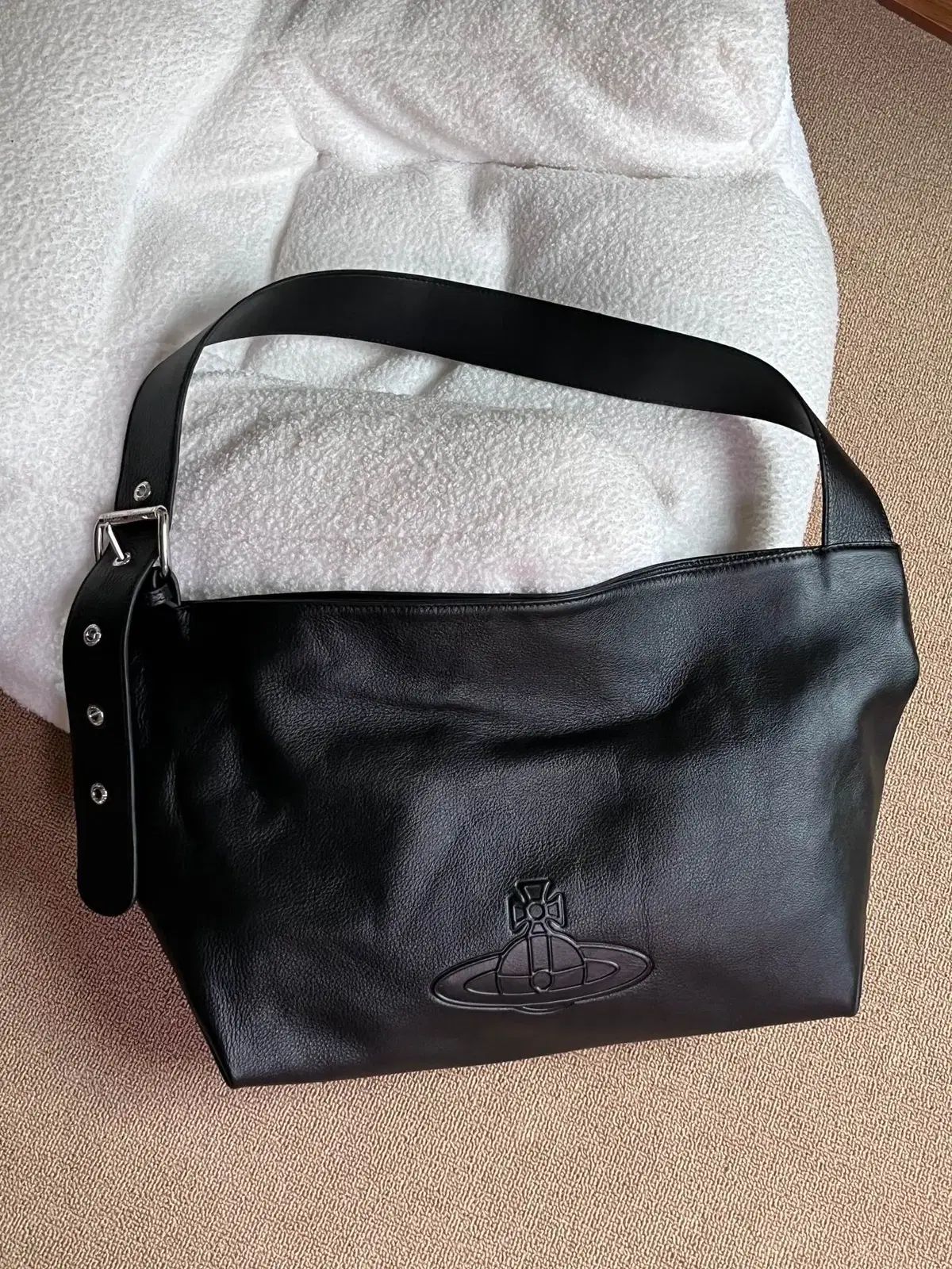 Vivienne Westwood ヴィヴィアン ウエストウッド トートバッグ ショルダーバッグ ブラック レディース