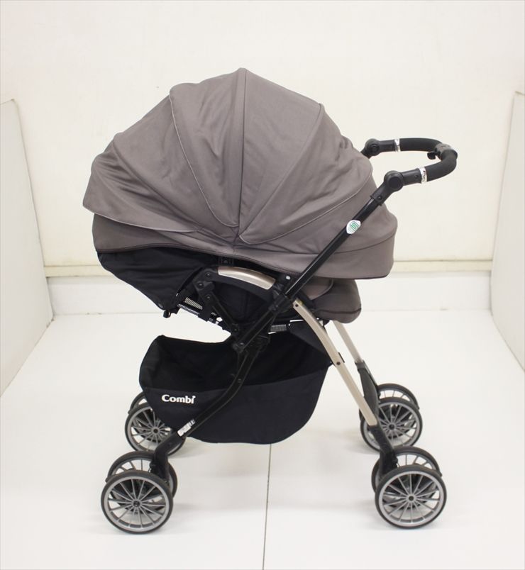 アンブレッタ 4キャス EG UH セピアブラウン コンビ製ベビーカー ハイシート58 cm 生後1カ月～ クリーニング済み