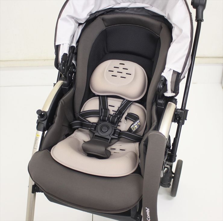 アンブレッタ 4キャス EG UH セピアブラウン コンビ製ベビーカー ハイ