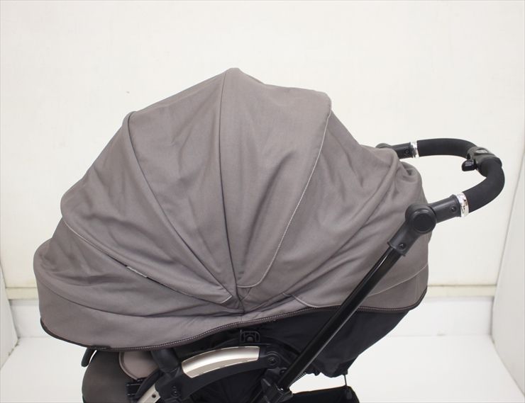 アンブレッタ 4キャス EG UH セピアブラウン コンビ製ベビーカー ハイ