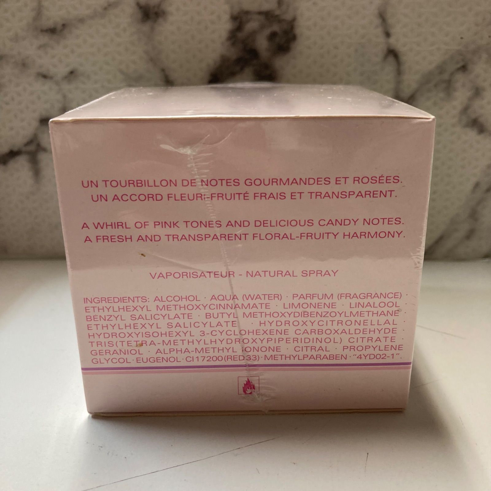 イヴサンローラン 香水 ベビードール キャンディ ピンク オーデトワレ