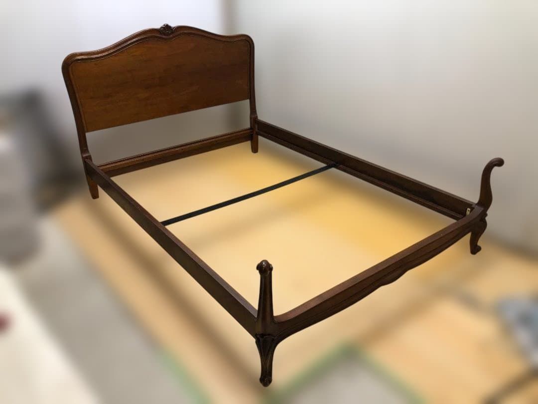 シモンズ SIMMONS アンティーク ベッドフレーム クラシック 木製 彫刻