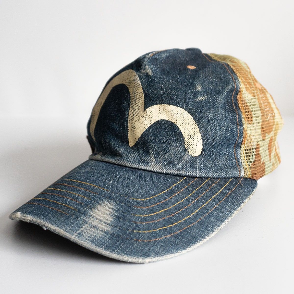 雰囲気抜群/濃紺】EVISU 【ダメージ加工 デニム カモフラ キャップ