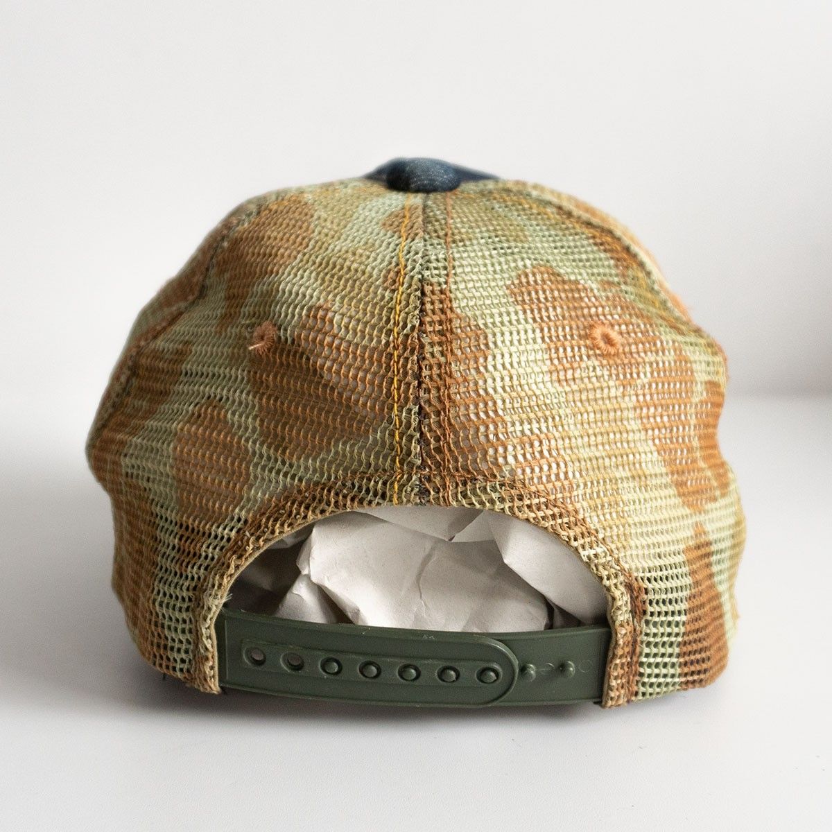 雰囲気抜群/濃紺】EVISU 【ダメージ加工 デニム カモフラ キャップ