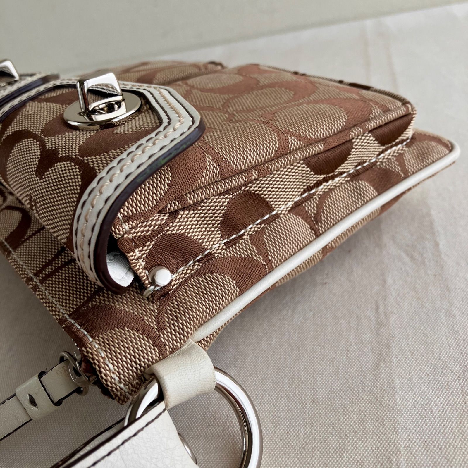 Coach Vintage y2k Double Turnlock Waist Pouch Belt Bag - メルカリ