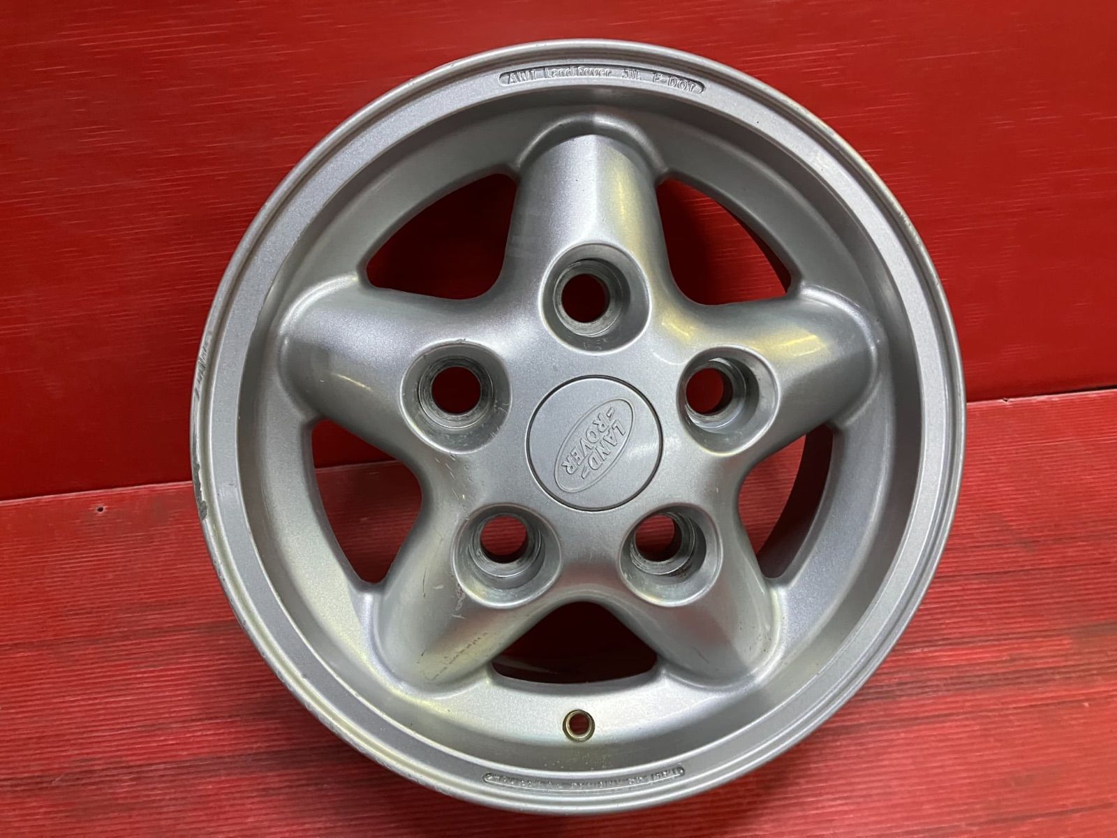 中古ホイール[16x7.0+33 165/5H ランドローバー ディスカバリー純正] 4
