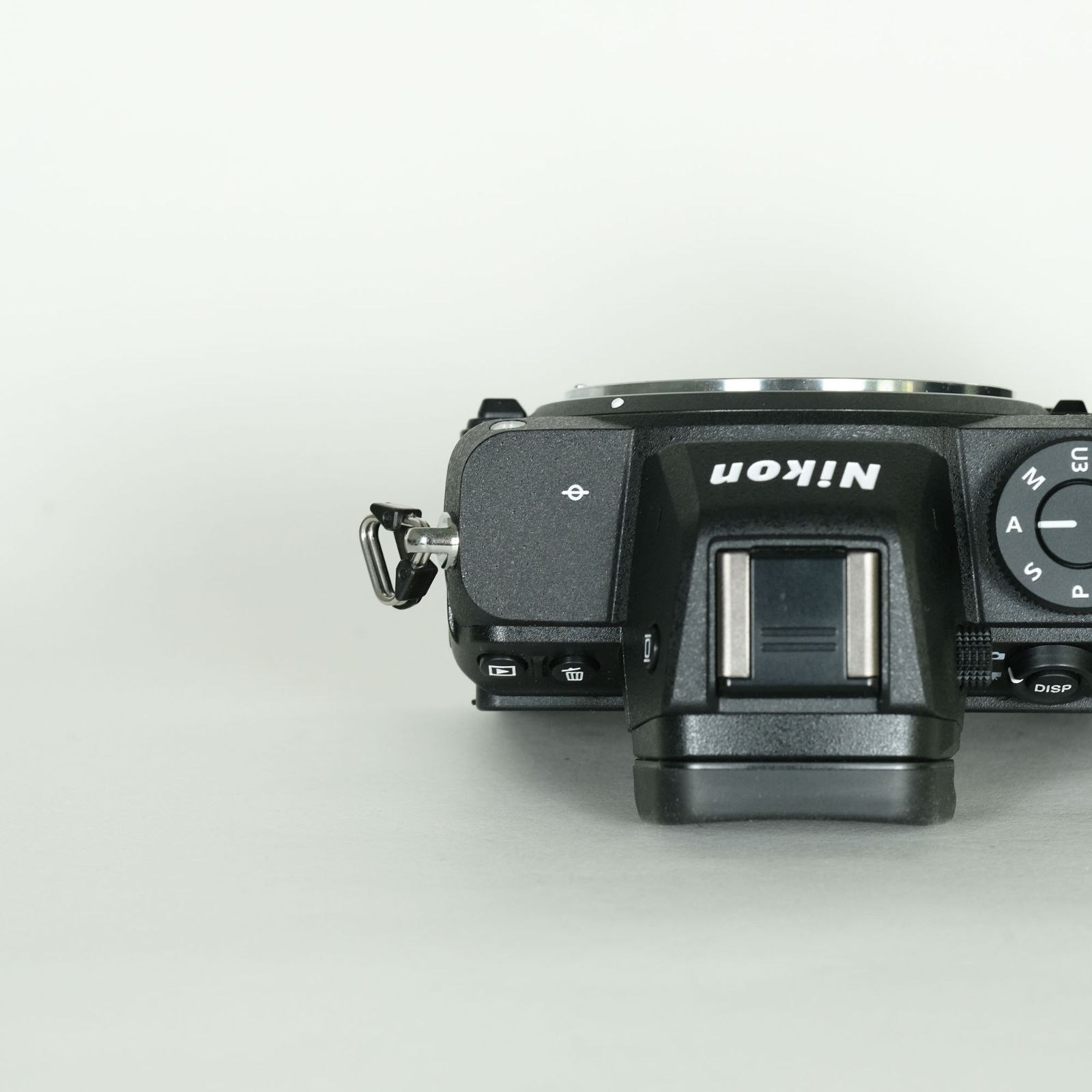 美品 | シャッター数1,420回] Nikon Z5 [ボディ] | Nikon Zマウント