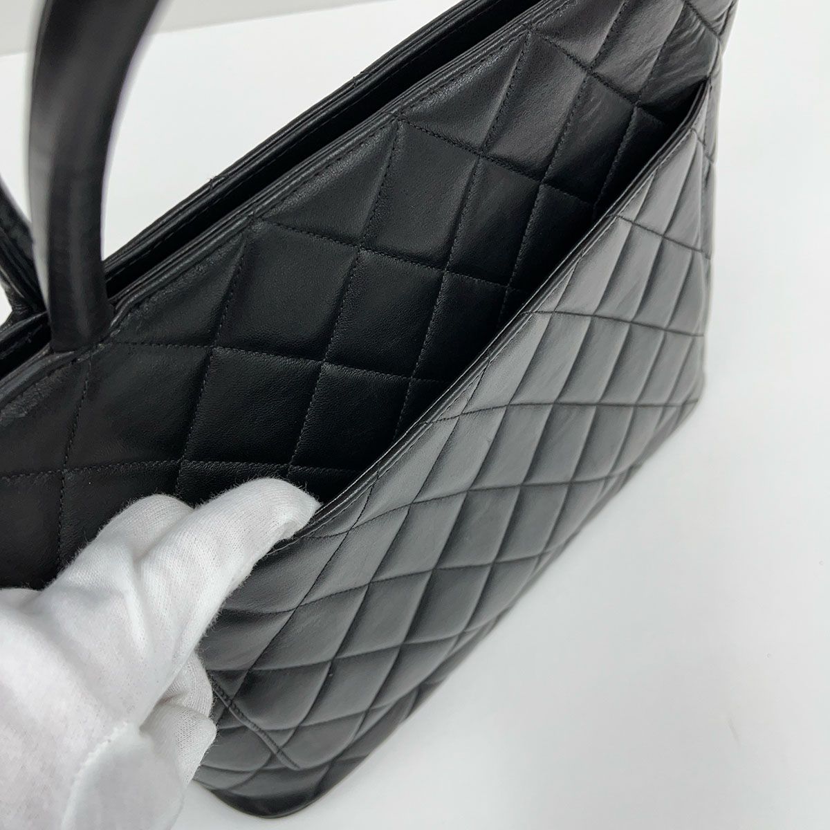 CHANEL シャネル 復刻 トート バッグ レディース ラムスキン ブラック