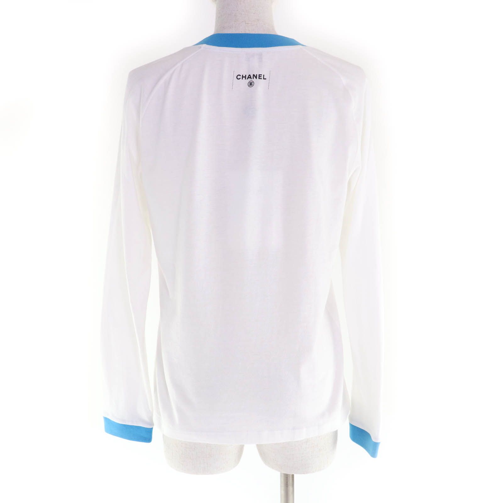 極美品 CHANEL ホワイト 長袖カットソー S 即日発送 極美品 CHANEL ホワイト 長袖カットソー S 即日発送 シンプルで合わせ