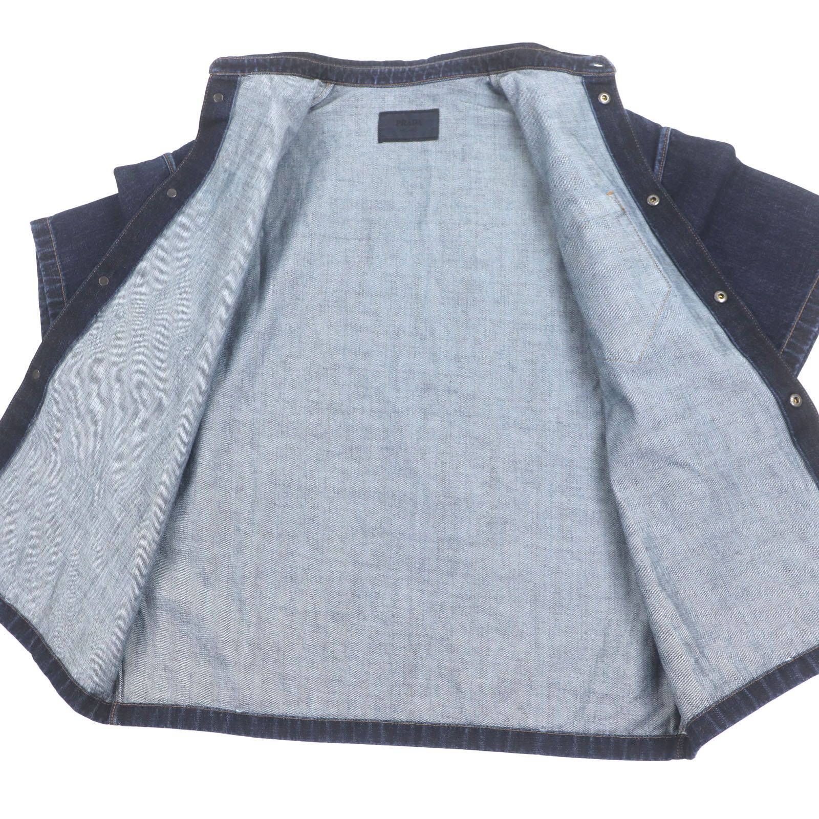 PRADA ライトブルー ポロシャツ 希少 PRADA ライトブルーポロシャツ