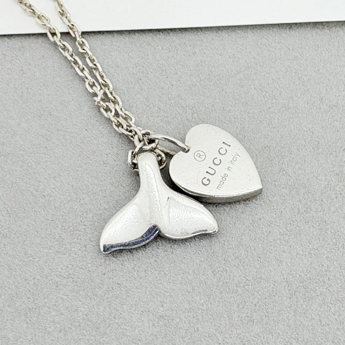 希少】GUCCI(グッチ) ホエールテール ハートモチーフ ネックレス