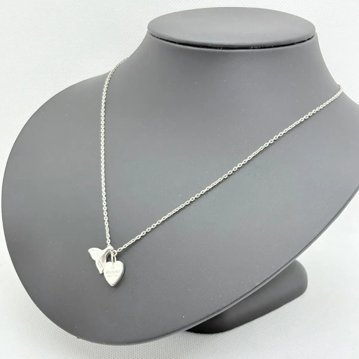 希少】GUCCI(グッチ) ホエールテール ハートモチーフ ネックレス