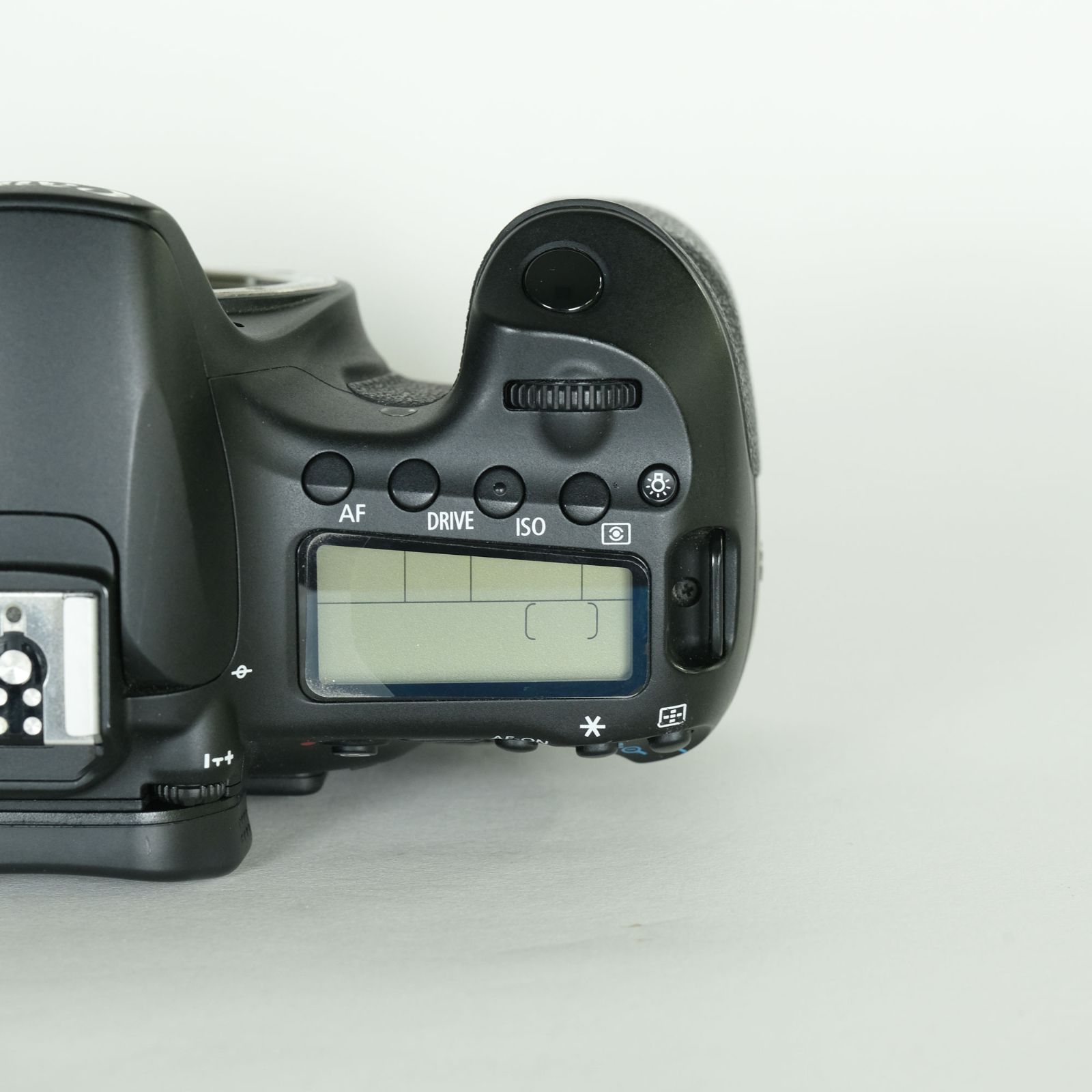 良品] Canon EOS 60D ボディ | デジタル一眼レフカメラ - メルカリ