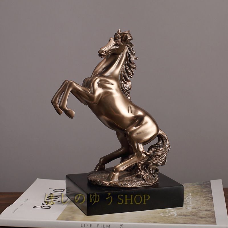 置物 オブジェ ブロンズ風 馬の彫刻オブジェ - メルカリ