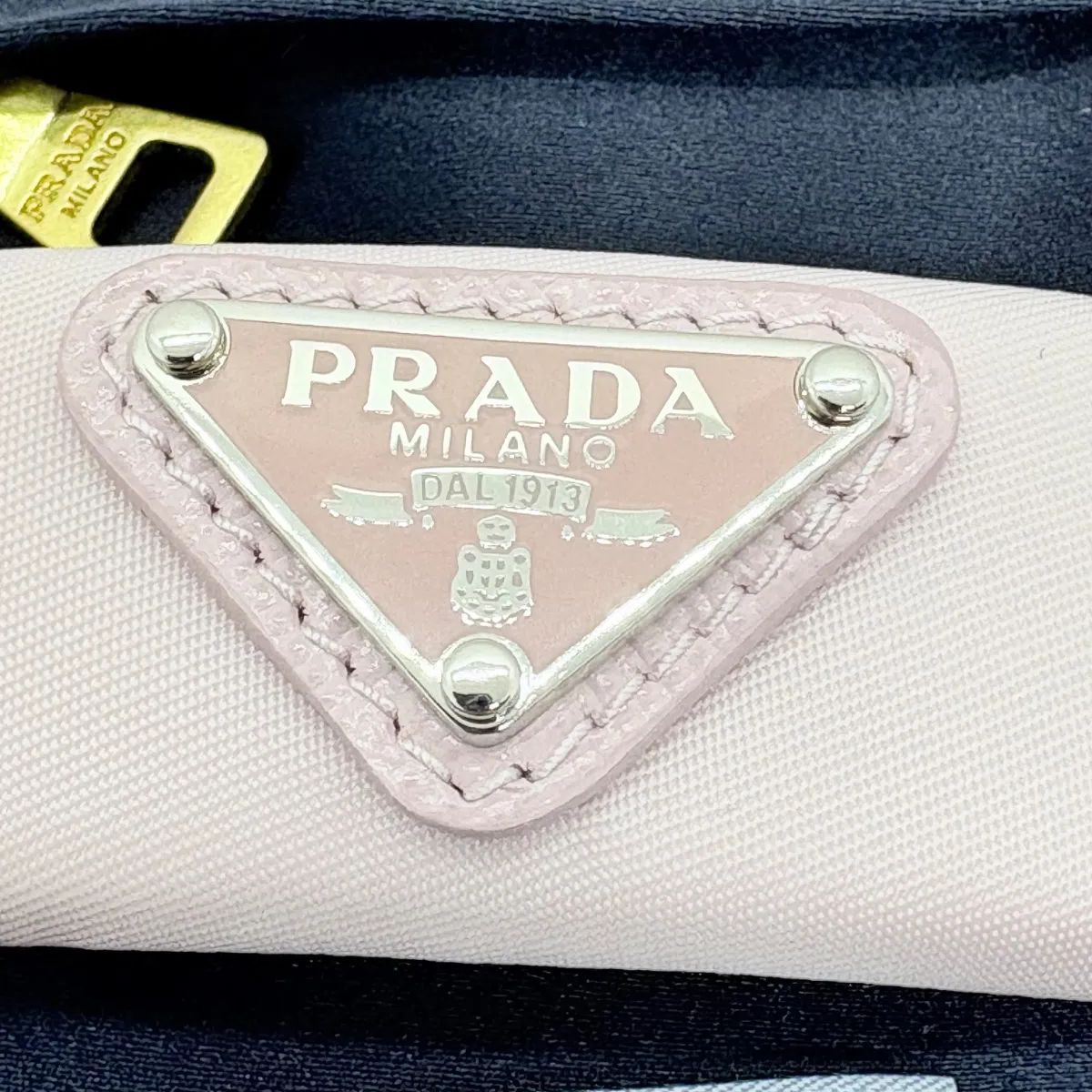 プラダ バレッタ