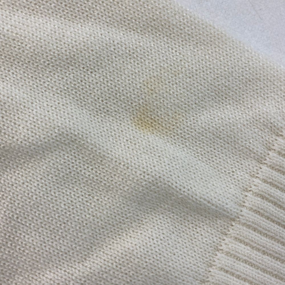 サイズ：48 VIVA HEART ビバハート ニットセーター ホワイト系