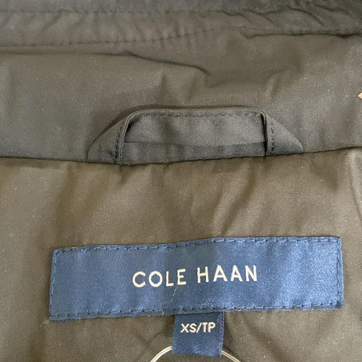 COLE HAAN(コールハーン) コート サイズXS レディース美品  - 黒 長袖/ジップアップ/秋/冬