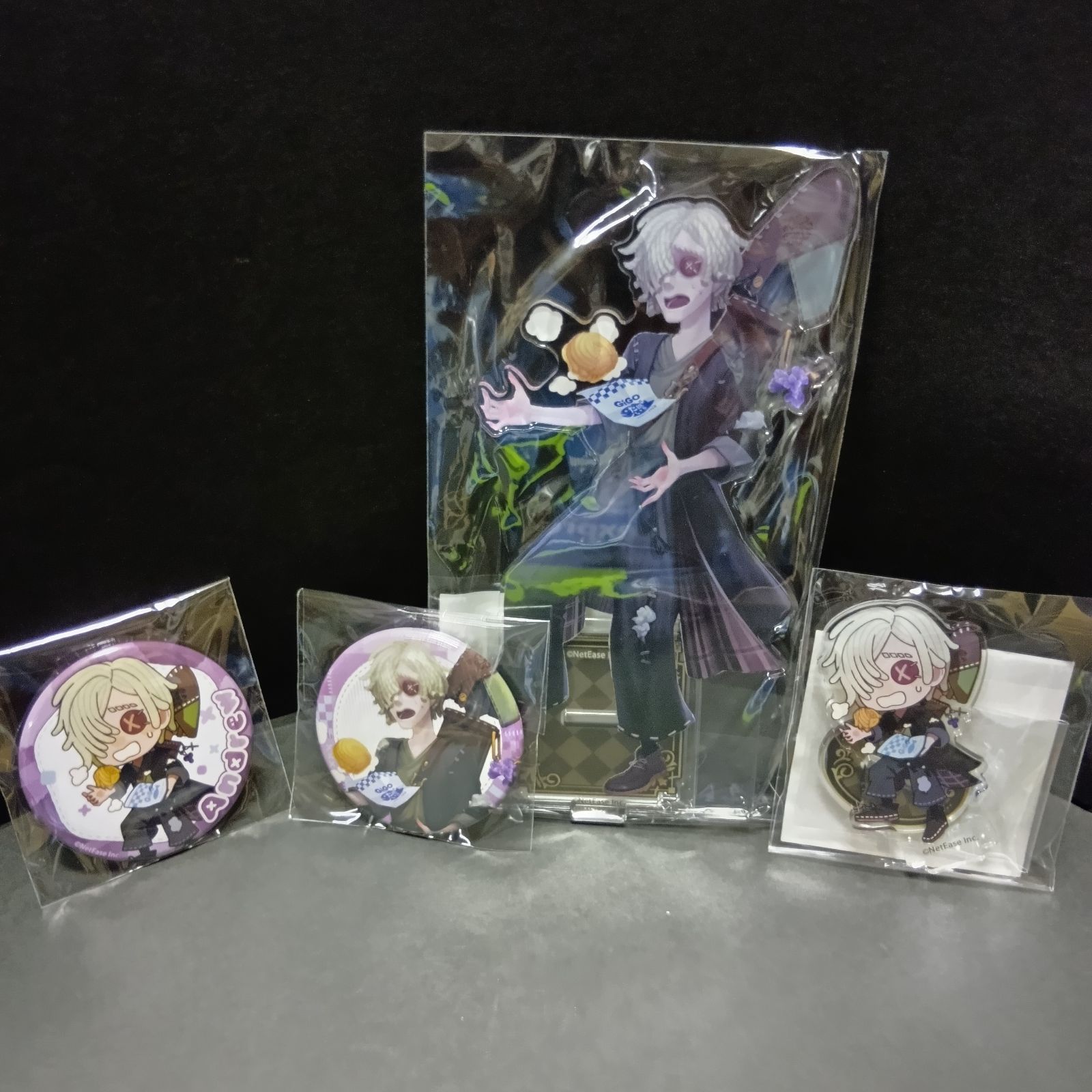 第五人格×GIGO 〜休日のお出かけ〜 墓守 アンドルー 缶バッチ ビッグ