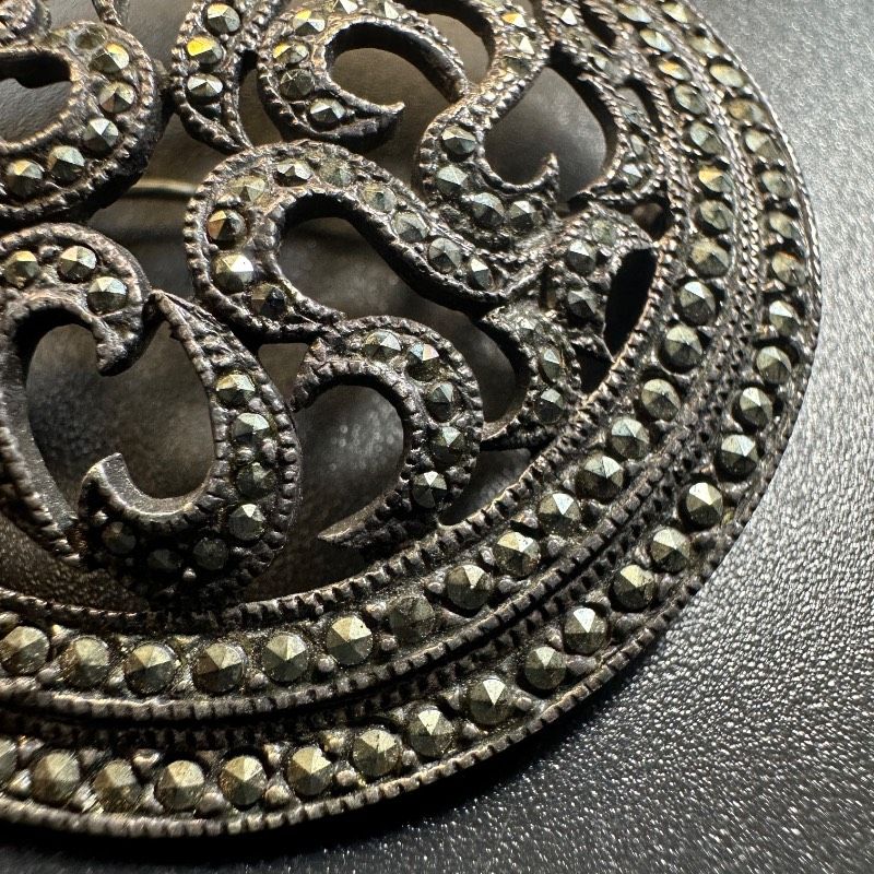   シルバー925 ブローチ TORUN Yahoo!オークション -「torun 925」(アクセサリー、時計) の落札相場