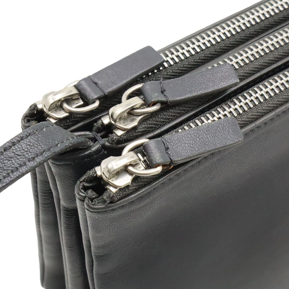 CELINEトリオ ラージショルダーバッグ斜め掛けポシェット ベージユ CELINE セリーヌ トリオ ラージ ショルダーバッグ ポシェット 斜め掛け