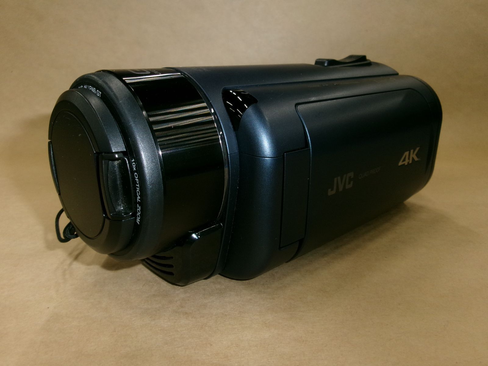 ジャンク】JVC 4Kメモリームービー Everio R GZ-RY980 - メルカリ