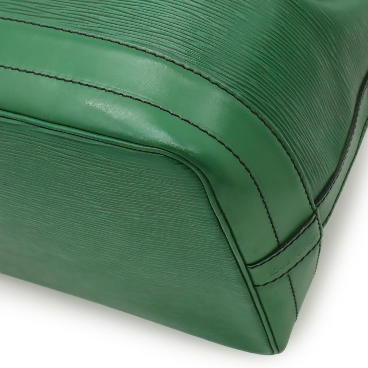 ルイヴィトン M44004 エピ ノエ ワンショルダーバッグ 巾着　トートバッグ お買取参考例 ルイヴィトン エピ ノエ M44009 巾着 | ワンダープライス