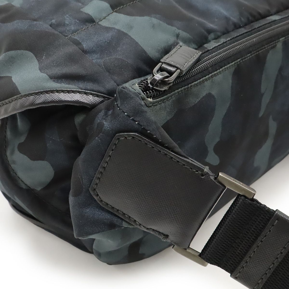 PRADA プラダ ボディバッグ ショルダーバッグ メッセンジャーバッグ