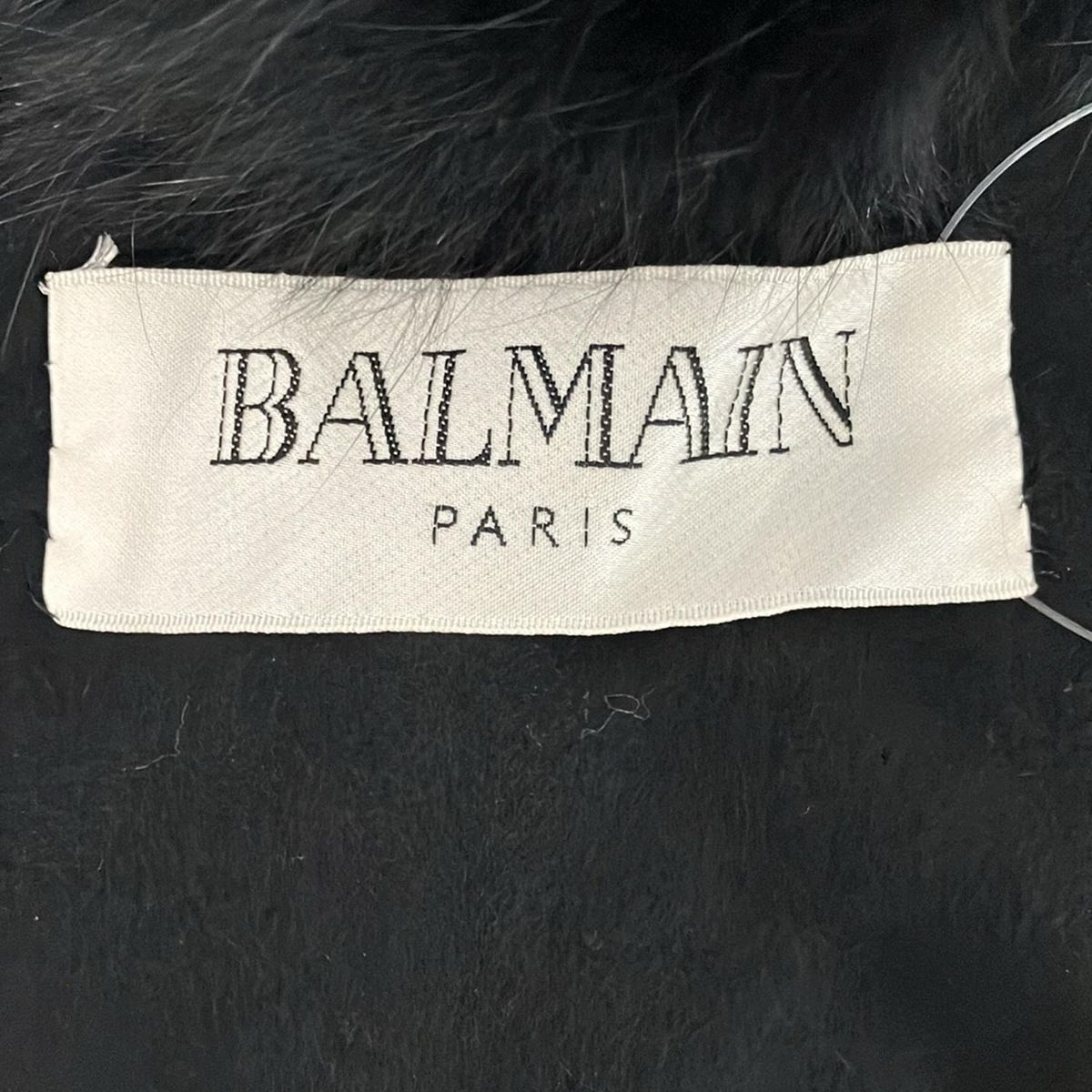 BALMAIN(バルマン) ポンチョ レディース美品 - 黒 ファー/秋/冬