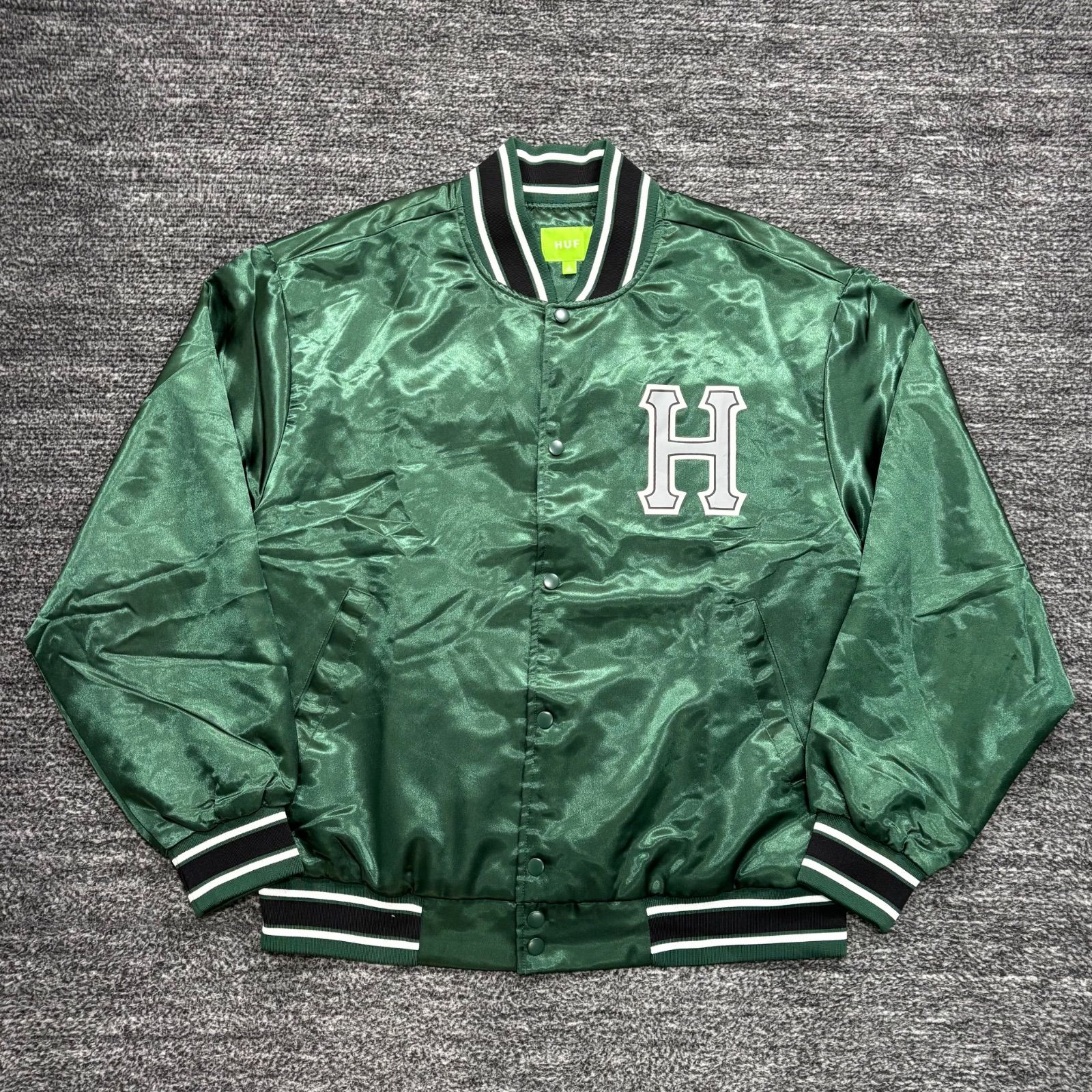 HUF ハフ ナイロンサテン スタジャン　　M 極美品 HUF サテン スタジャン グリーン L ハフ □ - メルカリ