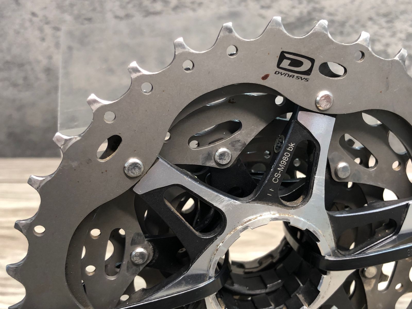 HW211 シマノ SHIMANO XTR CS-M980 スプロケット 10S 11-36T ※ロック