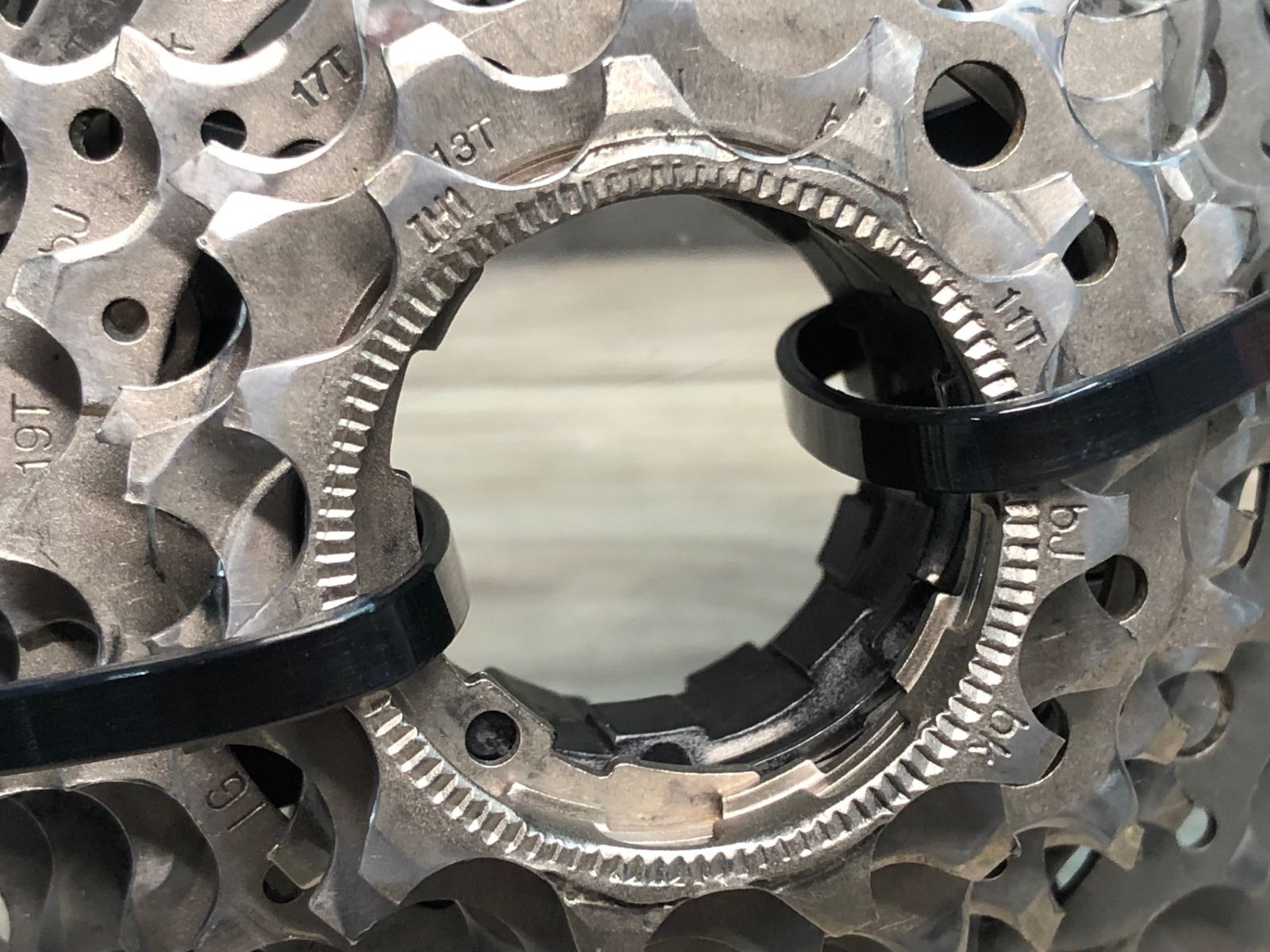 HW211 シマノ SHIMANO XTR CS-M980 スプロケット 10S 11-36T ※ロック