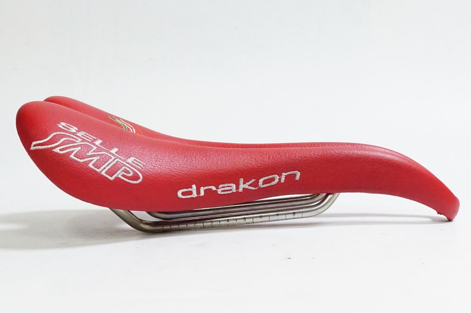 SELLE SMP 「セラ エスエムピー」 DRAKON サドル / バイチャリ熊谷店