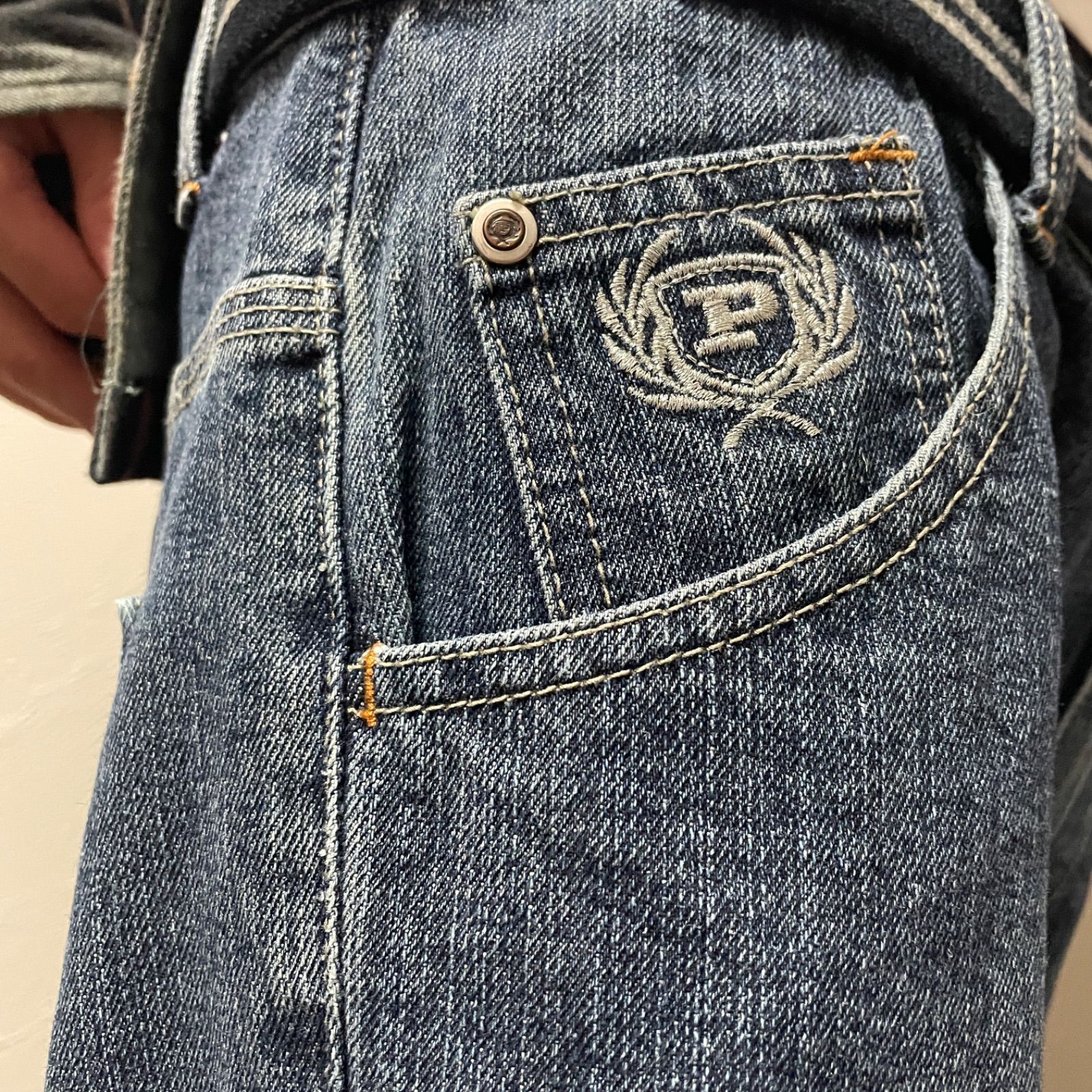 PHAT FARM デニム W34 刺繍 Y2K - メルカリ