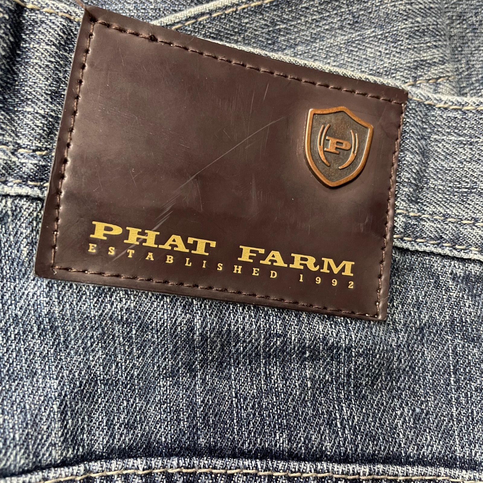 PHAT FARM デニム W34 刺繍 Y2K - メルカリ