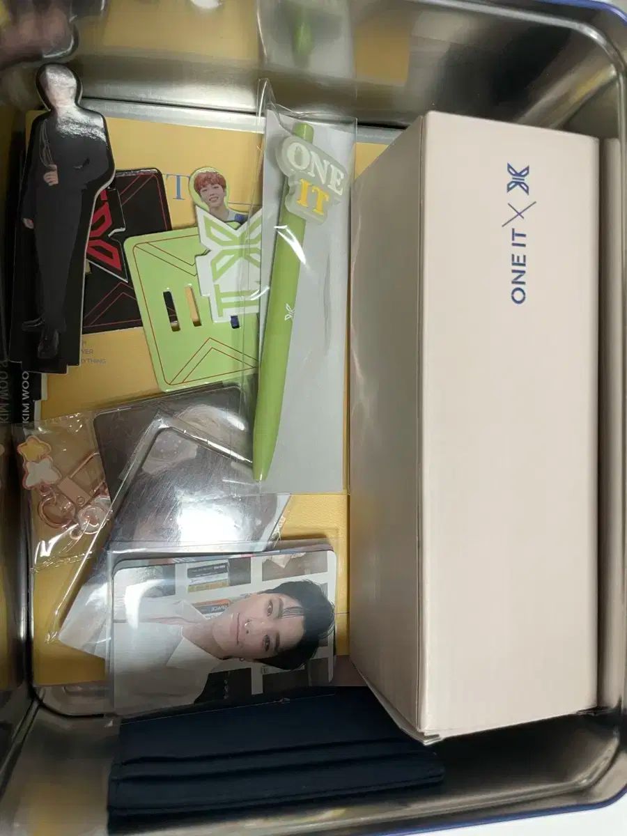 X1 ファンクラブキット X1 FanclubKit -X1（エックスワン）公式ファンクラブキット - ONE IT