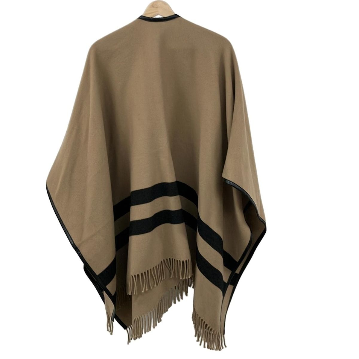 MONCLER(モンクレール) ポンチョ サイズUNI レディース MANTELLA