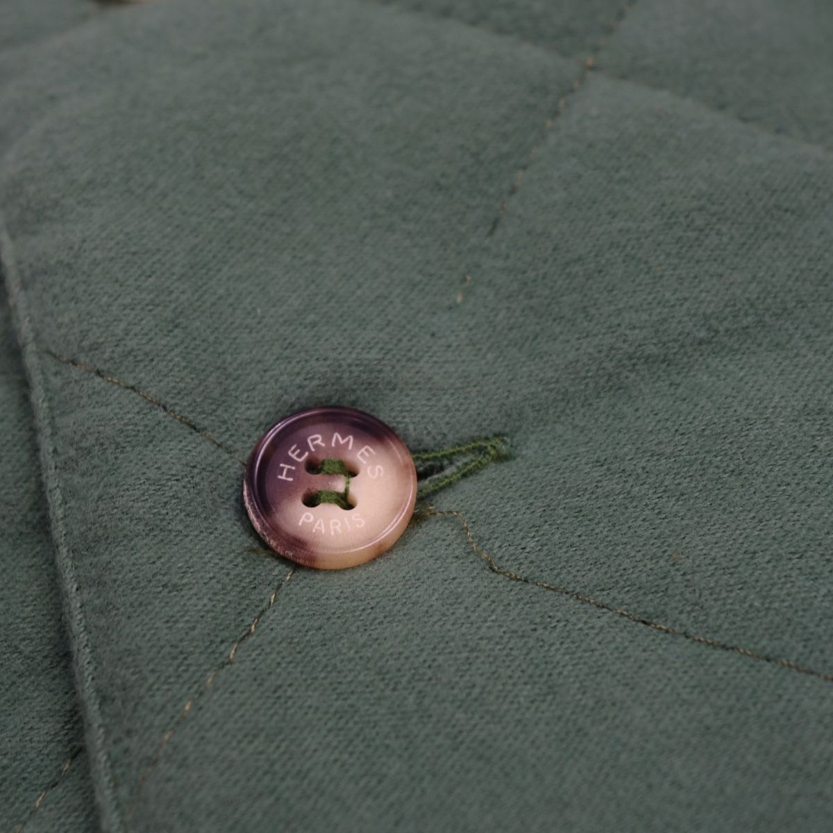 HERMES エルメス シルク 表裏 切り替え ベスト ジャケット 総柄 美品 HERMES エルメス 総柄 スカーフ柄 前後切り替え ベスト ジレ