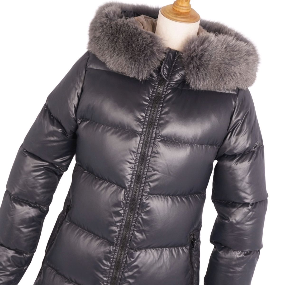 極美品✨デュベティカ ダウンコート ラクーン kappa XL 大きいサイズ 美品 デュベティカ DUVETICA コート Kappa ダウンコート ラクーン